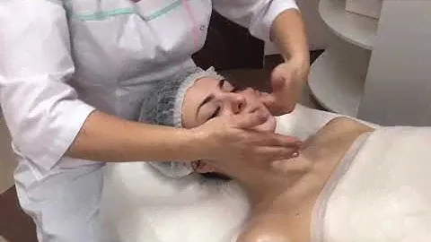 Расслабляющий массаж лица 👸