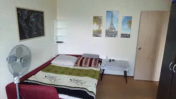 Комната на короткий срок, м. Зюзино. 650 руб/сутки (при заселении от 10 дней - 600 рублей)