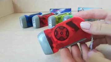 Фонарик динамо машина