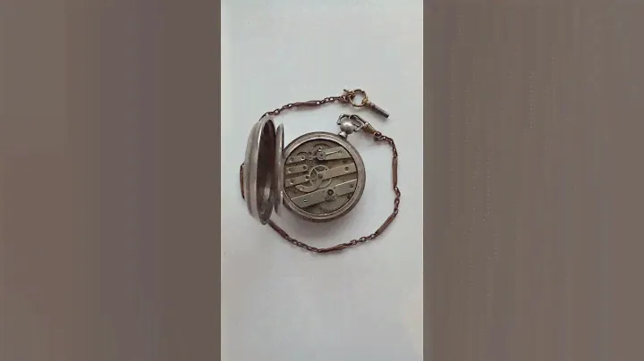Серебряные часы