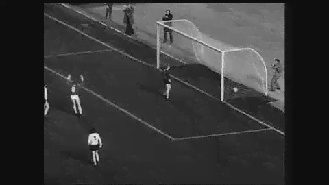 Красивые голы советского футбола. Леонид Буряк. 1975 год.
