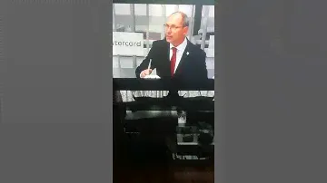хоккей кхл/ Адмирал Динамо Рига/удаление игрока Динамо Рига!!!