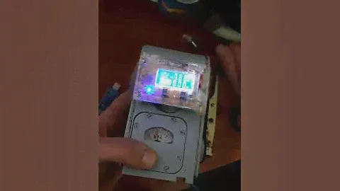 Динамо зарядка в окопе. Обзор военной зарядки USB.
