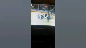 хоккей кхл/Барыс Динамо Москва/Опасный момент Динамо в меньшинстве!!!